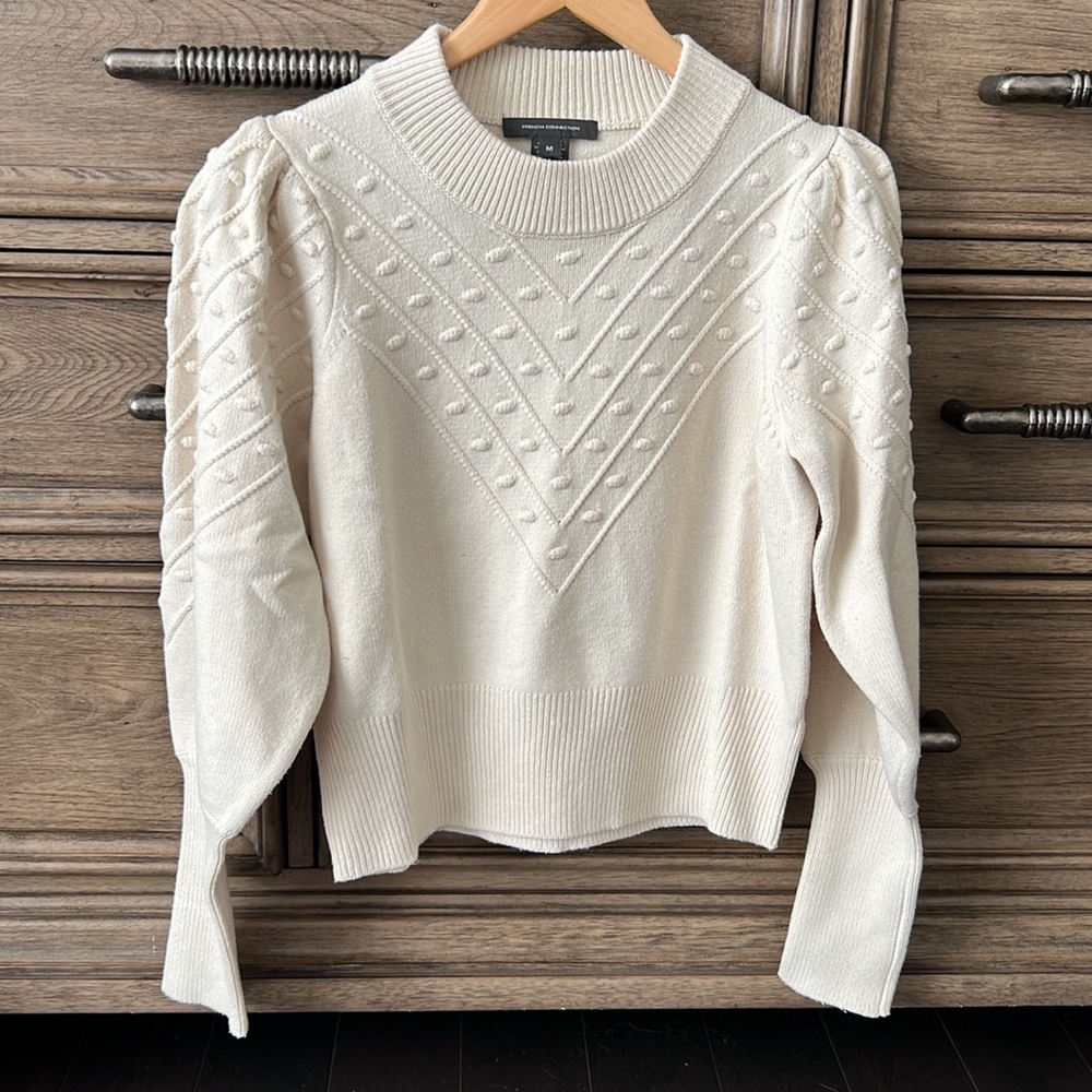 FRENCH CONNECTION cream sweater
